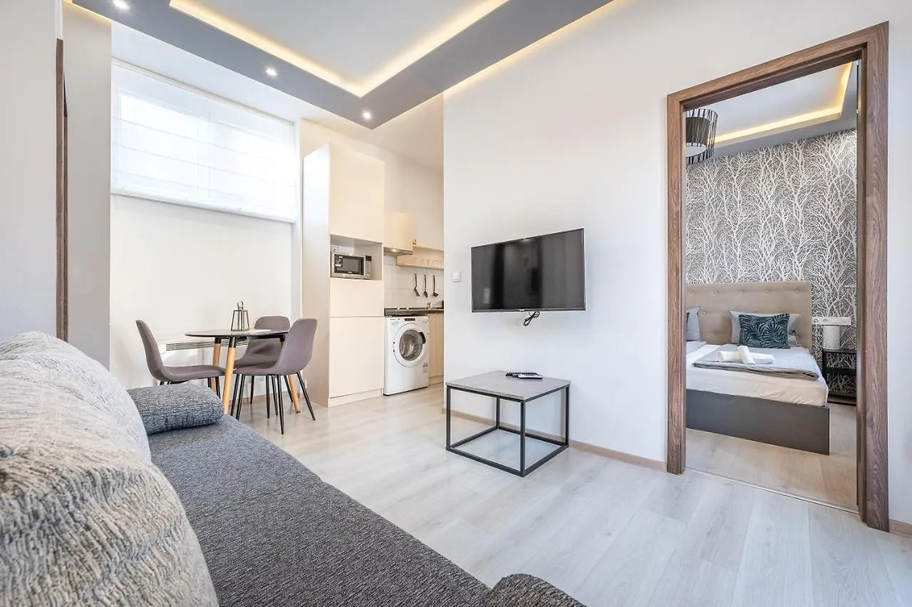 Fogas 1Bedroom Apartment In Heart Of City Budapest