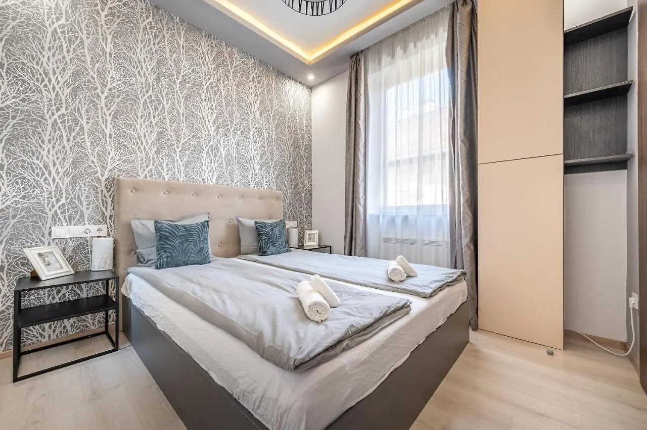 Fogas 1Bedroom Apartment In Heart Of City Budapešť